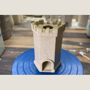 Dice Tower w/o Crest