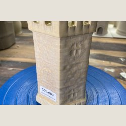 Dice Tower w/o Crest